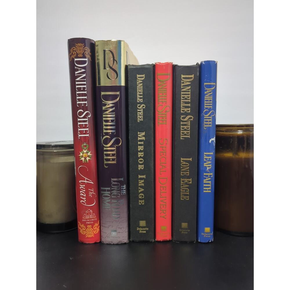 Danielle Steel Hardcover Lot Of 6 Dust Jackets Aesthetic Bookshelf
